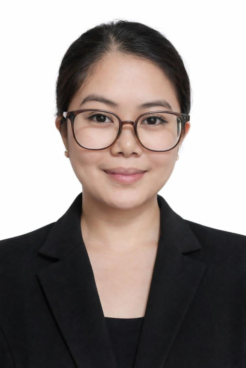 Ella Cruz, Social Media Marketing Specialist